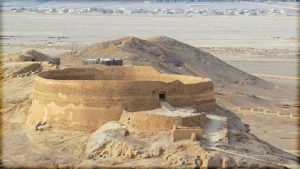 Tour du silence, Yazd