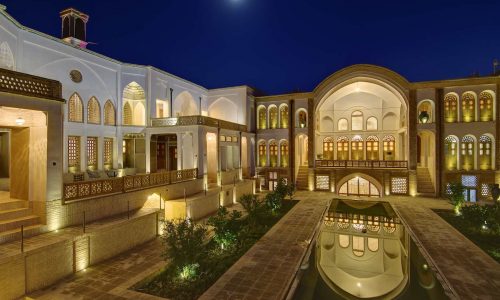 Hôtel Manouchehri traditionnel hôtel kachan