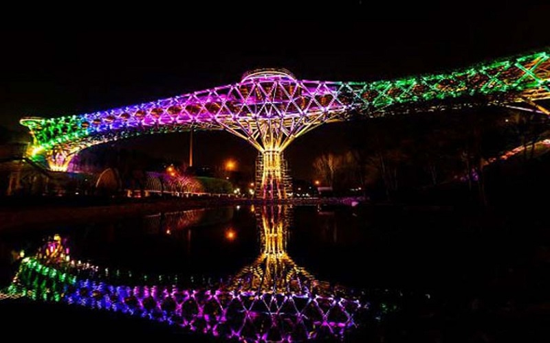 Pont Tabiat Téhéran Iran