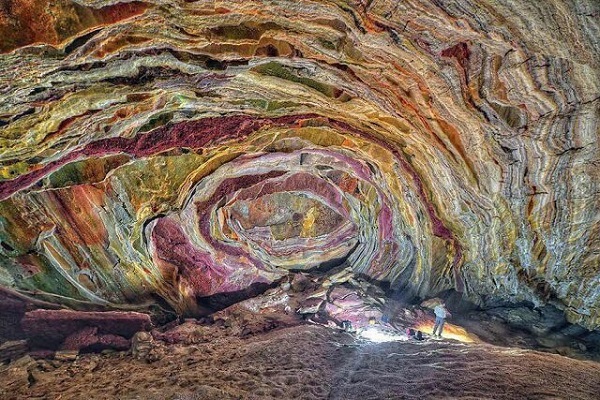 Grotte de Sel Qeshm